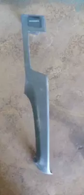 Tablero de instrumentos central izquierdo escotilla Toyota Yaris 05-11 NCP9# (55436 52010) Foto 1 de 4