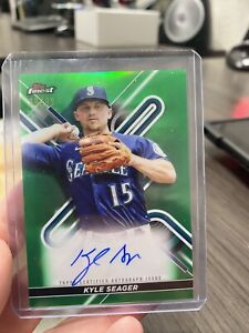 2022 Topps Finest Kyle Seager #FA-KS Green Auto /99 Mariners