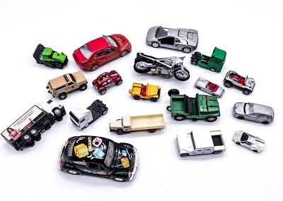 Vintage Raccolta Modellini Auto Altre Cose Siku Welly Matchbox Hot Wheels 18-tlg - Immagine 1 di 4