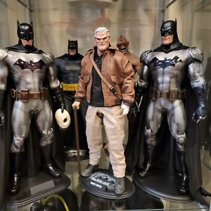 Custom 1/6 scale 12 inch Bruce Wayne Dark Knight Returns Frank Miller Batman 