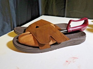 new balance revitalign sandals