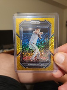 2023 Prizm Baseball Gold Connor Prielipp #9 /10 Twins