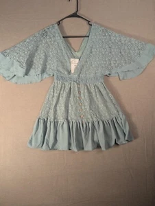 Beetsweeti Dreamy Date Lace V-Neck Mini Dress Skirt Women's Clothing - Picture 1 of 8