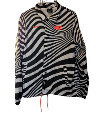 Chaqueta de Entrenadores Nike Air Max para Mujer Mediana Botón a Presión Bolsillos Frontales Manga Larga Foto 1 de 4