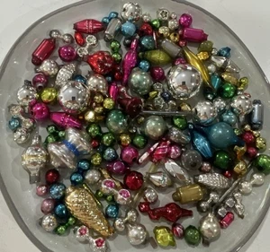 Antik & Vintage Weihnachten Quecksilber Glas lose Perlen Eiszapfen Kugeln Einzüge 100+ - Bild 1 von 8