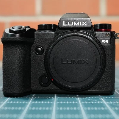 Panasonic LUMIX S5 24.2MP Mirrorless Camera (Body Only) 2,325 Shutter Count! - Image 1 of 4