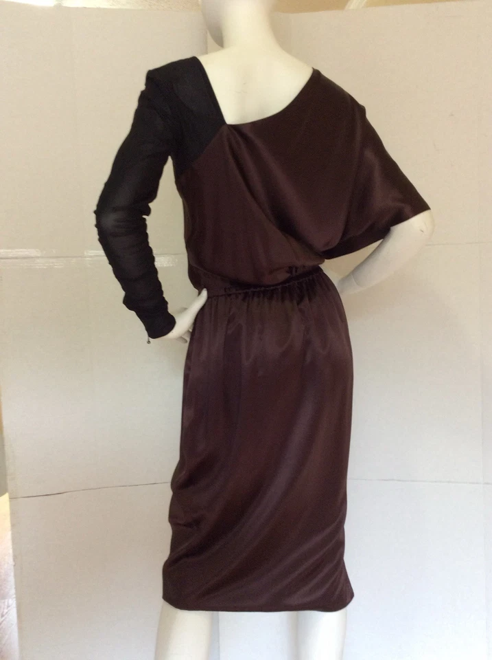 Vestido THOMAS WYLDE Marrón Seda Talla S Foto 1 de 4