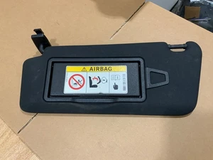 Mercedes Clase C 07-14 W204 berlina cupé parasol izquierdo lado cercano negro - Imagen 1 de 6