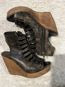 Sehr volatile Booties Gr.7 Distressed Keilabsatz Plateau Peptone Holz Absatz Reißverschluss - Bild 1 von 6
