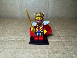 LEGO Classic King Minifigure COMPLETE Collectible Series 13 (COL195) RARE - Picture 1 of 5