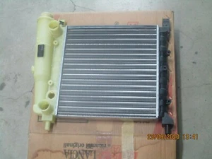 RADIATORE ACQUA FIAT UNO 45 - 900 CC - DAL 89 AL 95 - 7739938 - NUOVO -ORIGINALE - Imagen 1 de 1