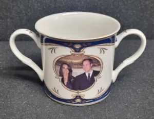 Royal Crest Fine Bone China Loving Cup Prince William & Catherine Wedding 2011 - Picture 1 of 5