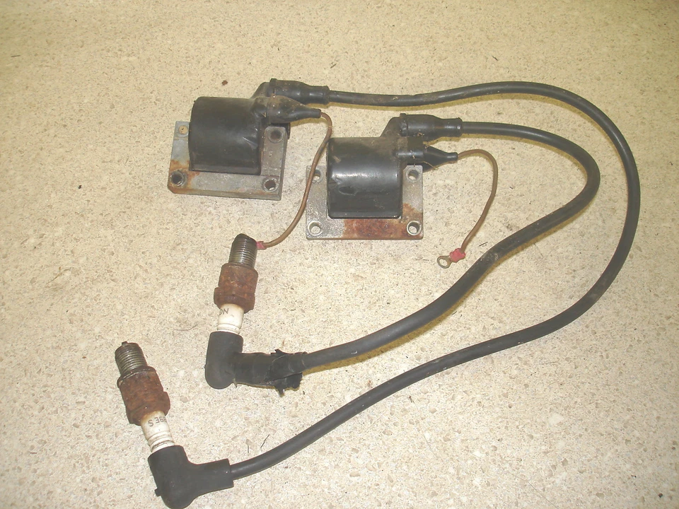 Bobinas de moto de nieve Columbia SST 400 VINTAGE AÑOS 70 Foto 1 de 4