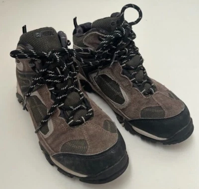 Hi-Tec 灰色麂皮绒远足靴防水 4 码 — 第 1/4 张图片