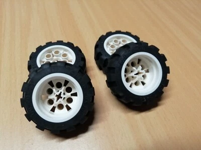 LEGO Technic 4 x Reifen 20 x 30 weiße Felge / Technik - Bild 1 von 4