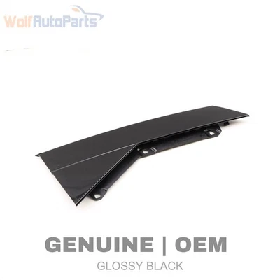 2017-2024 奥迪 A4 四轮车 - 右后部外部 C 支柱饰边/保护套 — 第 1/4 张图片