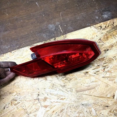 Genuine Honda Hrv 2015-2019 Drivers Side Rear Right  Fog Light - Image 1 of 4