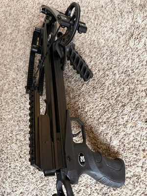 BALLISTA BAT Compound Self-Cocking Small Crossbow 300fps/130lbs - Image 1 of 4