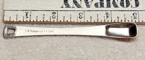 Williams-Sonoma 1/4 Teaspoon Measuring Spoon 18/10 Stainless Steel 1.2 ml... - Picture 1 of 4