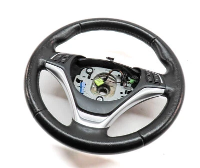 13-15 BMW X1 (E84) 3 RADIOS VOLANTE DEPORTIVO TÉRMICO con BOTONES INTERRUPTOR (NEGRO) Foto 1 de 4