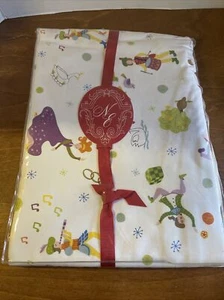 THE TWELVE DAYS OF CHRISTMAS  VINTAGE TABLECLOTH BY NOBLE EXCELLENCE Oblong - Picture 1 of 2