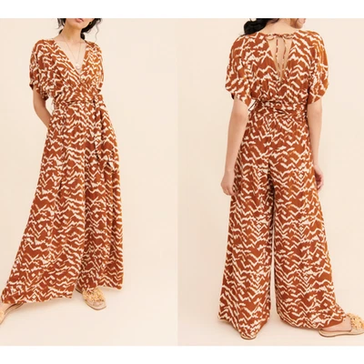 Mono Cleobella Leona Pierna Ancha Cedro Talla Pequeña Foto 1 de 4