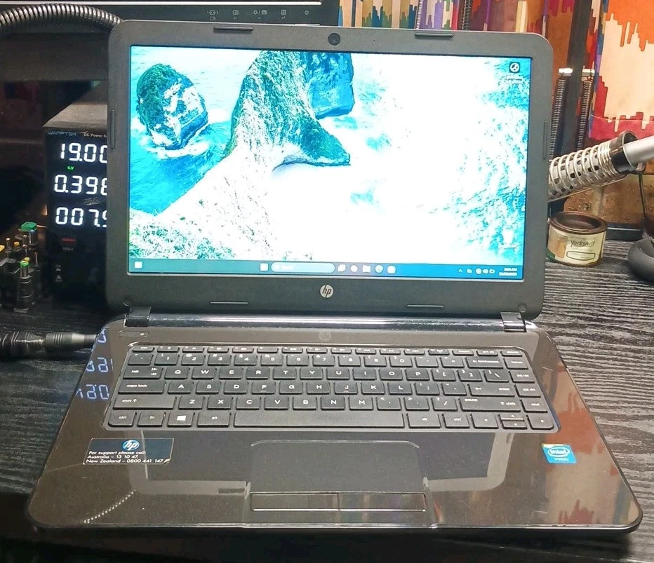 HP 14 Notebook - image 1 of 1