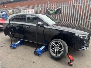 Genuine 18” Oem Mercedes A Class AMG Alloys & Tyres Set Of 4 / Vito Van /V Class - Picture 1 of 2