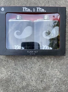 His And His Flask Set Of Two, Wild Eye Designs (7 fl.oz) -pre Loved Never Used - Picture 1 of 5