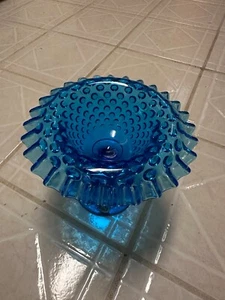 Pedestal de vidrio Fenton vintage plato de caramelo compota cuenco Hobnail azul - Imagen 1 de 4