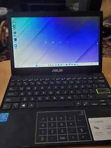 ASUS L210MA-DB01 Laptop 11.6” HD Intel N4020 2.8GHz 4GB 64GB eMMC Windows 11