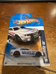 2012 Hot Wheels HW City Works '10 Camaro SS #131 White - Picture 1 of 1