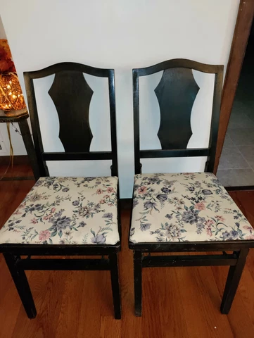 Louis Rastetter and Sons Solid Kumfort Black Folding Chairs Cover