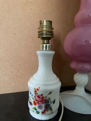 pied de lampe vintage (opaline?) , 18cm de hauteur ( pas testée) - Photo 1/2
