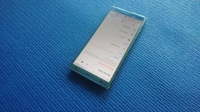 Sony Xperia XZ2 - 64GB - Deep Green (Unlocked) (Dual-SIM) H8266 Android Faulty - Bild 1 von 4