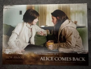 2009 Neca Twilight New Moon Trading Card Series Card #61 Alice Comes Back - Picture 1 of 1
