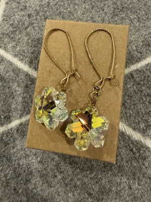 crystal snowflake earrings NWOT - Image 1 of 4