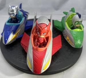 PJ Masks Save The Sky Gekko-mobile, Owl Glider & Cat Car con figuras ☆ Usado - Imagen 1 de 8