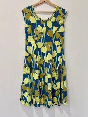 Mansted Dress Women Medium Tank Knee Length Tropical Beachy Cruise Resort Casual - Image 1 of 4