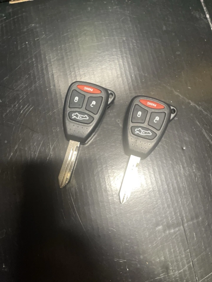 2 Key Fob Keys Fit for Jeep Grand Cherokee Wrangler JK Chrysler Requires Program - Изображение 1 из 2