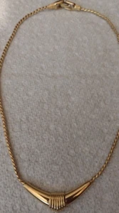 Vintage Monet Signed Gold Tone Detailed Bib Style Necklace - Picture 1 of 8