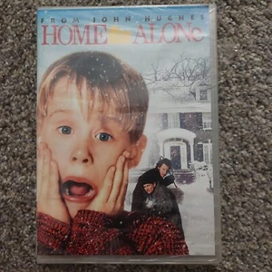 Home Alone (DVD, 1990) Macaulay Culkin Sealed Brand New - Picture 1 of 4