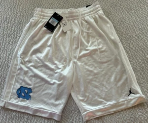 Nike Air Jordan UNC Mens White University Blue Basketball Shorts - Size M - Picture 1 of 5