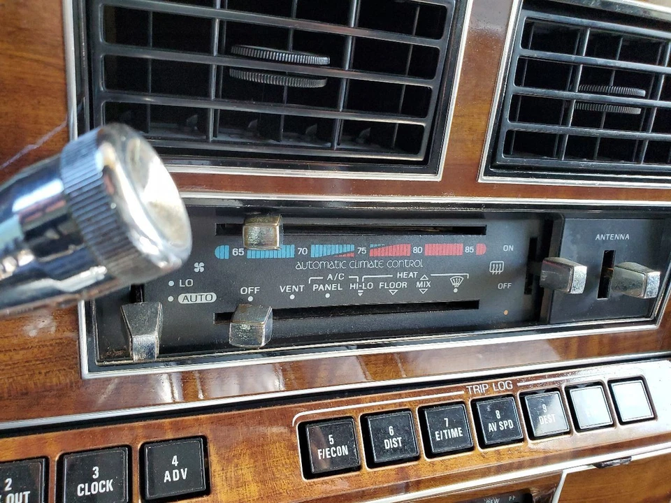 1988 1989 Lincoln Town Car OEM Temperature Control d9ah-18546-ab - Image 1 of 4