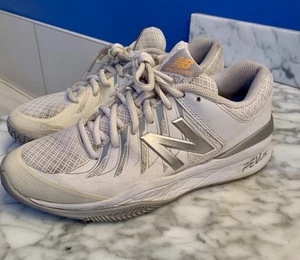 New Balance ~ Damen Court 1006WC ~ Tennis/Pickleball ~ Größe - 7,5 D - Bild 1 von 9