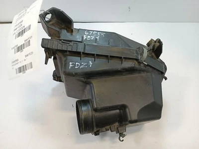 Очиститель воздуха в сборе от 2016 Honda CR-V 2,4 л 12487911 - Изображение 1 из 4