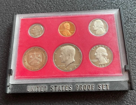 1982 S Proof Set U.S. Mint Original Government Packaging OGP Collectible Cover