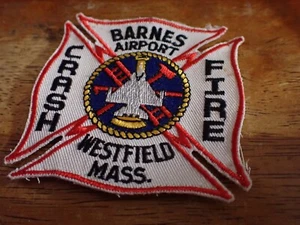 BARNES AIRPORT WESTFIELD MASSACHUSETTS CRASH FIRE FIGHTER PATCH BX C #17 - Picture 1 of 2