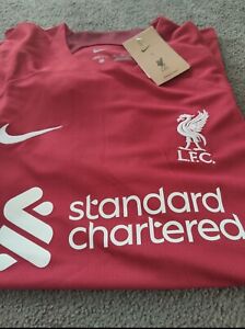 Liverpool FC Home Shirt 22/23 Medium 