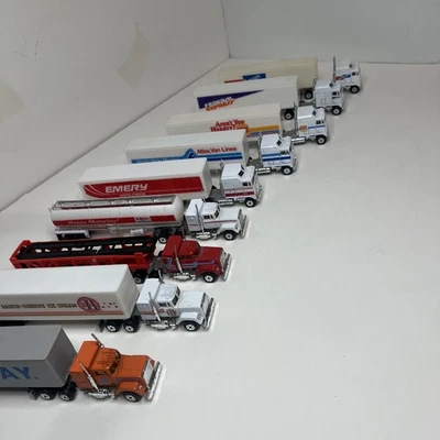 Juego de colección de 9 semirremolques Kenworth fundidos Road Champs 1982. Global...  Foto 1 de 4